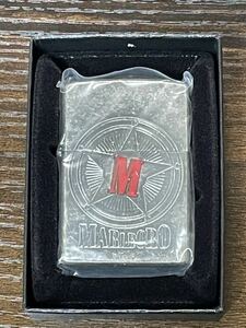 zippo マルボロ ワンポイント マーク 限定品 Marlboro 年代物 2000年製 特殊加工品 デットストック ケース 保証書